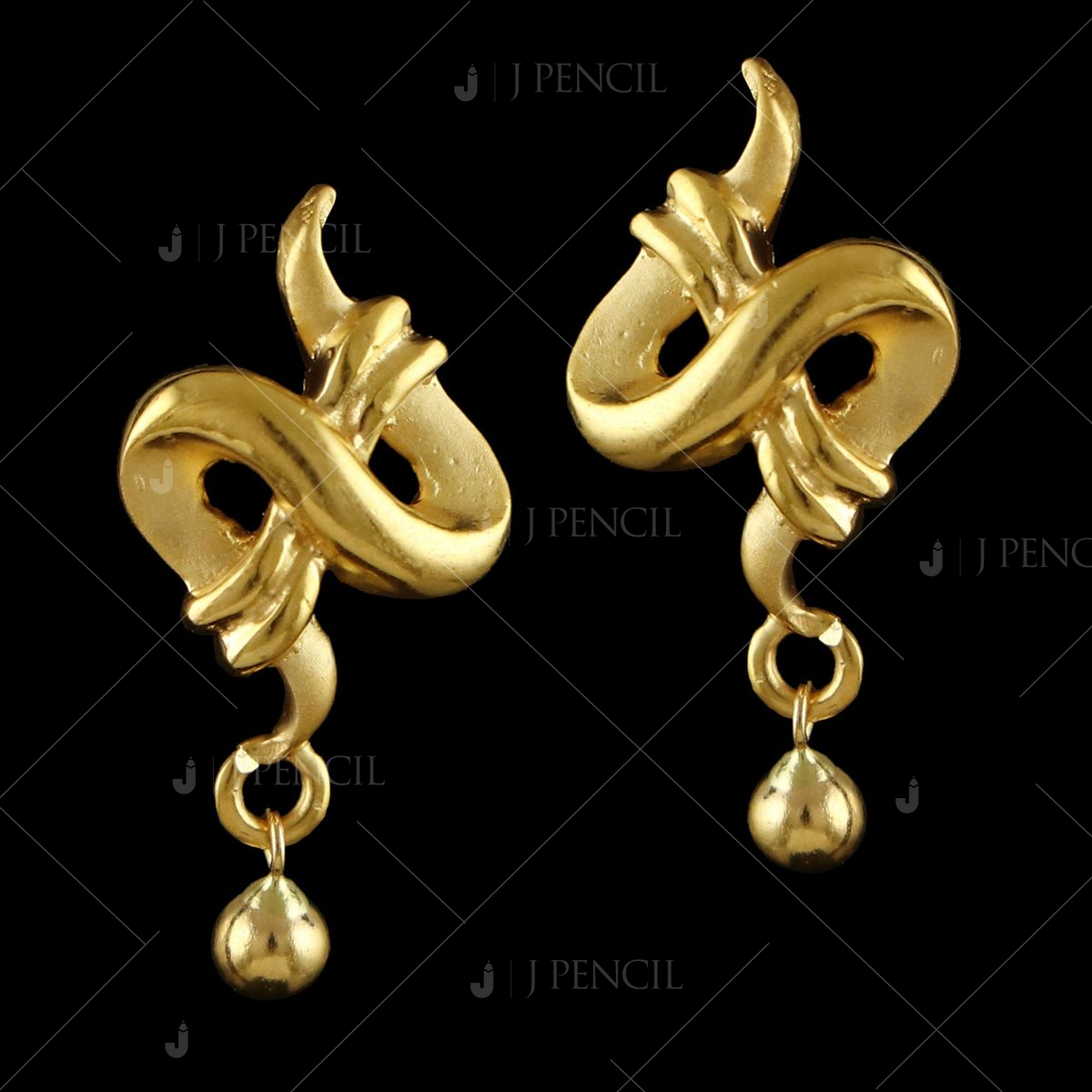 Fascinate Gold Casting Earring